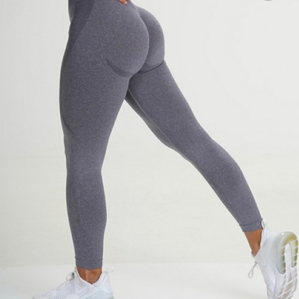 NVGTN Contour Leggings
